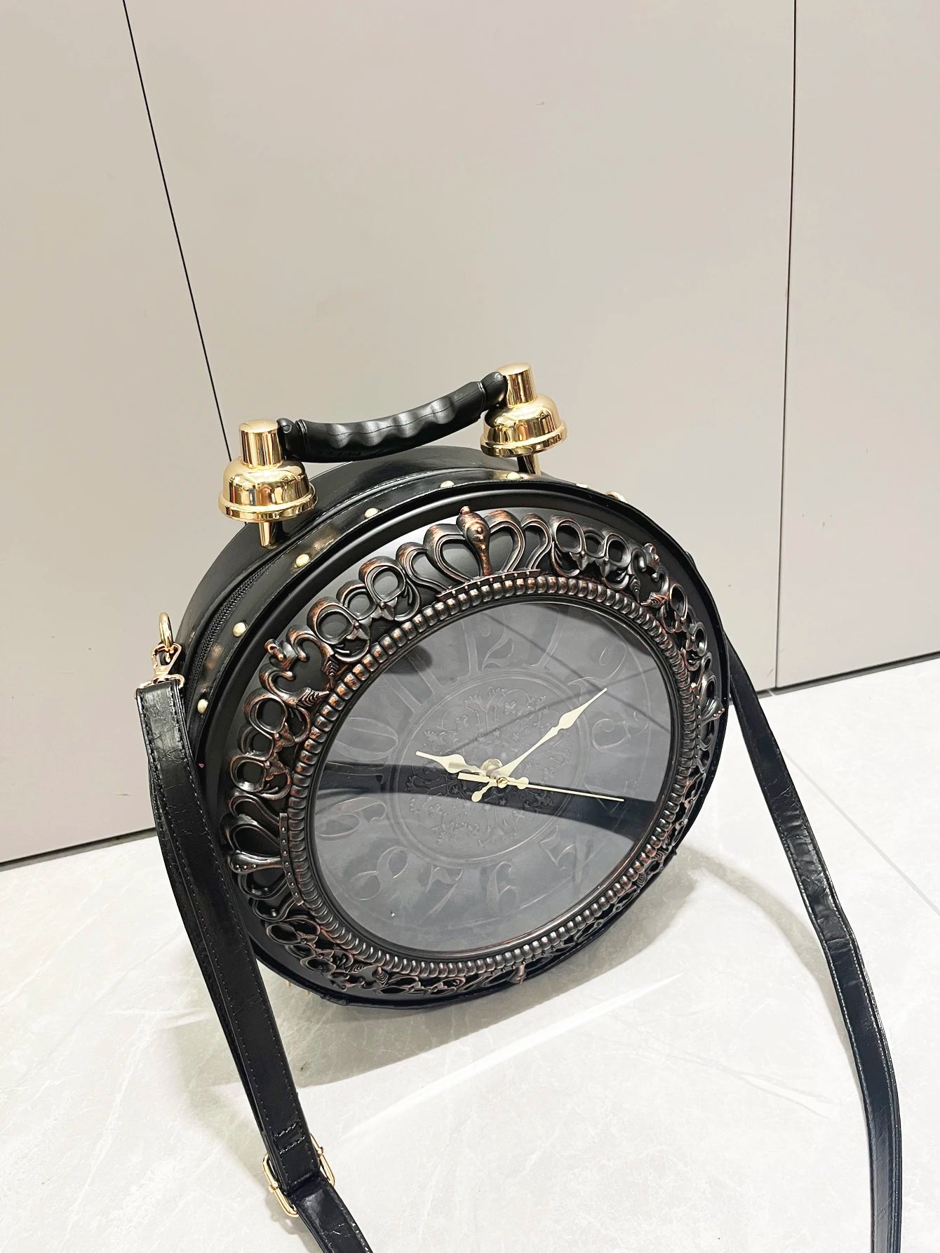 Luxury Designer Purses and Handbags Shoulder Bags funny clock-shaped bag funny Women's round bag pu leather Woman's bag