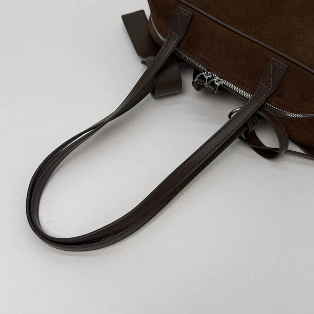 Retro Hand-Held Bowling Bag for Women's Autumn and Winter New Fashion Trend Suede Underarm Bag, Niche Commuting Bag