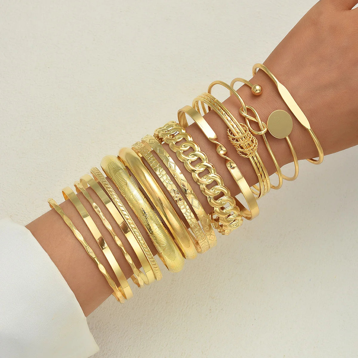 Fashion Minimalist Elegant Metal Textured Resin Cuff Bangle Bracelet Set Boho Adjustable Layered Wristband Daily Party Jewelry