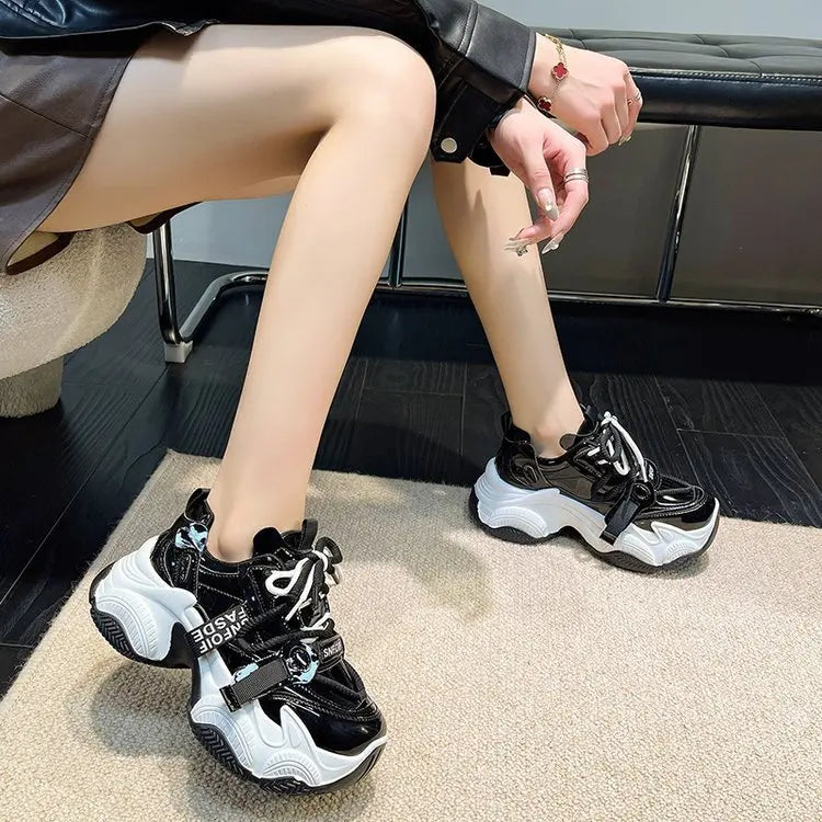 Women Chunky Sneakers Spring New Fashion Lace Up Red Platform Shoes Outdoor Trendy Versatile Casual Sports Shoes Zapatos Mujer