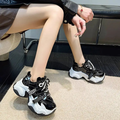 Women Chunky Sneakers Spring New Fashion Lace Up Red Platform Shoes Outdoor Trendy Versatile Casual Sports Shoes Zapatos Mujer