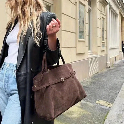 Women's Suede Retro Tote Bag, Elegant Coffee-Colored Faux Suede Handbag, Versatile Shoulder Bag for Commuting and Casual Use