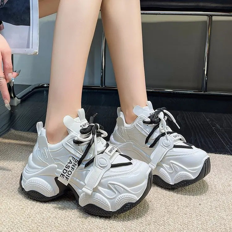 Women Chunky Sneakers Spring New Fashion Lace Up Red Platform Shoes Outdoor Trendy Versatile Casual Sports Shoes Zapatos Mujer