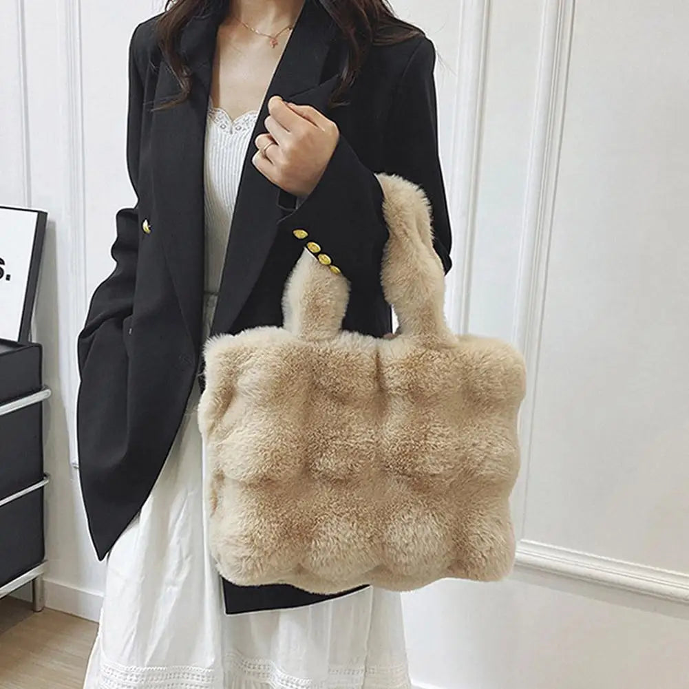 Women Plush Shoulder Bag Fluffy Handbag Large Capacity Casual Commuting Bag Furry Carrying Bag Soft Shopper Bag