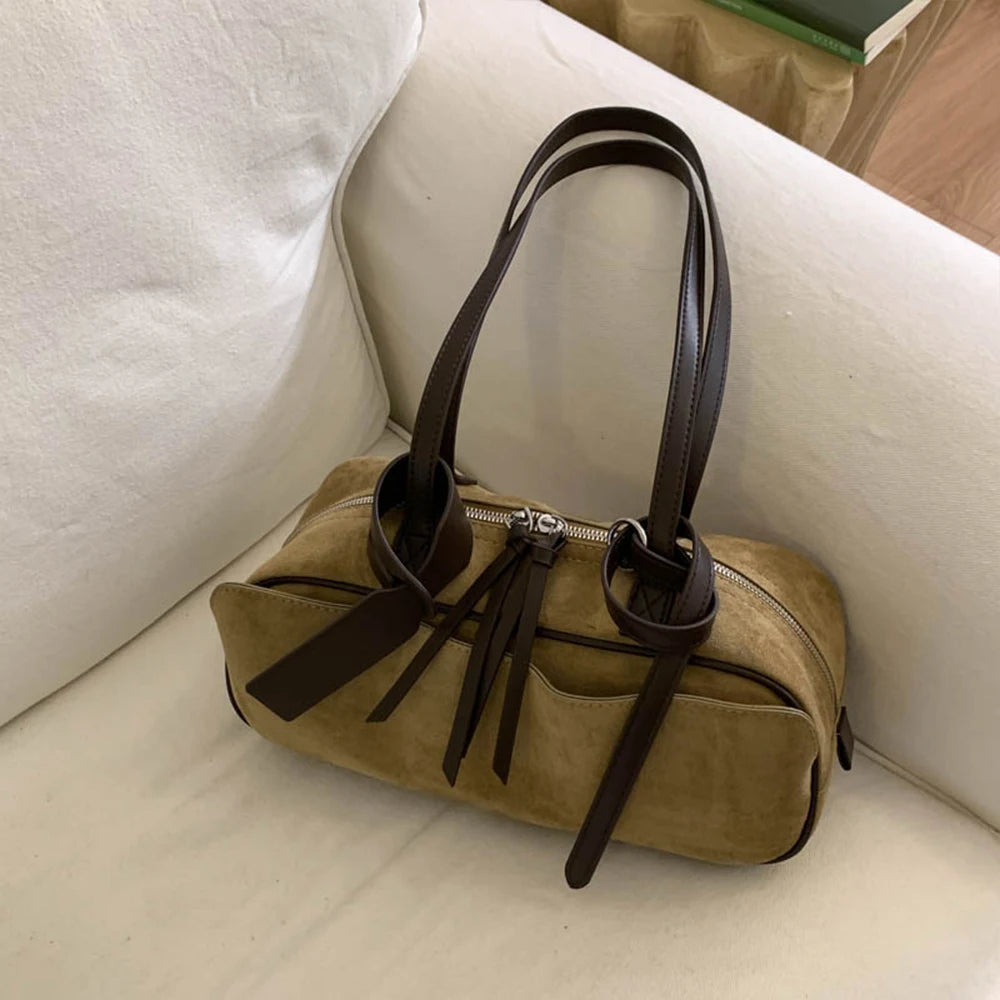 Retro Hand-Held Bowling Bag for Women's Autumn and Winter New Fashion Trend Suede Underarm Bag, Niche Commuting Bag