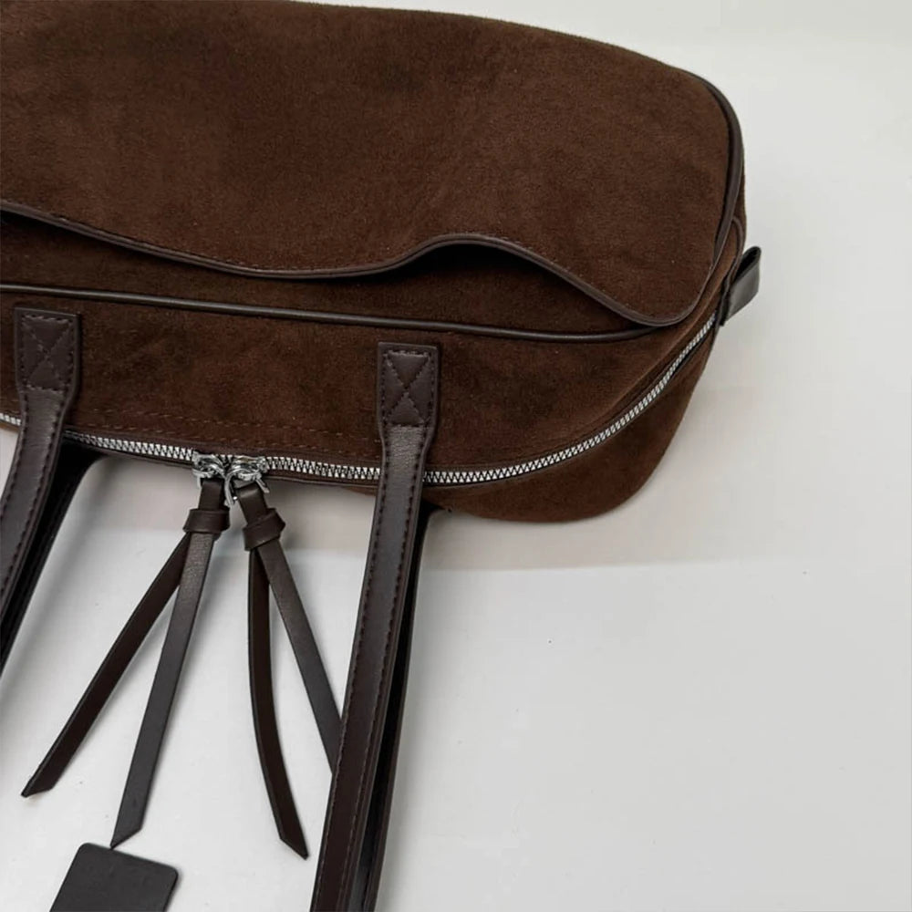 Retro Hand-Held Bowling Bag for Women's Autumn and Winter New Fashion Trend Suede Underarm Bag, Niche Commuting Bag
