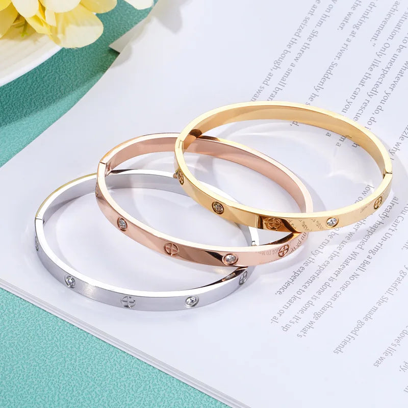 Fashion Design Gold Color Zircon And Cross Nut Nail Bangle Gold & Stainless Steel For Woman Bracelet buckle Classic jewelry