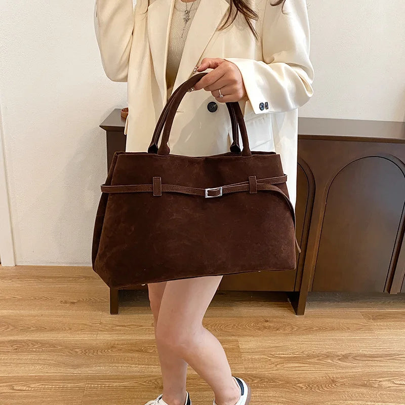 Women's Suede Retro Tote Bag, Elegant Coffee-Colored Faux Suede Handbag, Versatile Shoulder Bag for Commuting and Casual Use