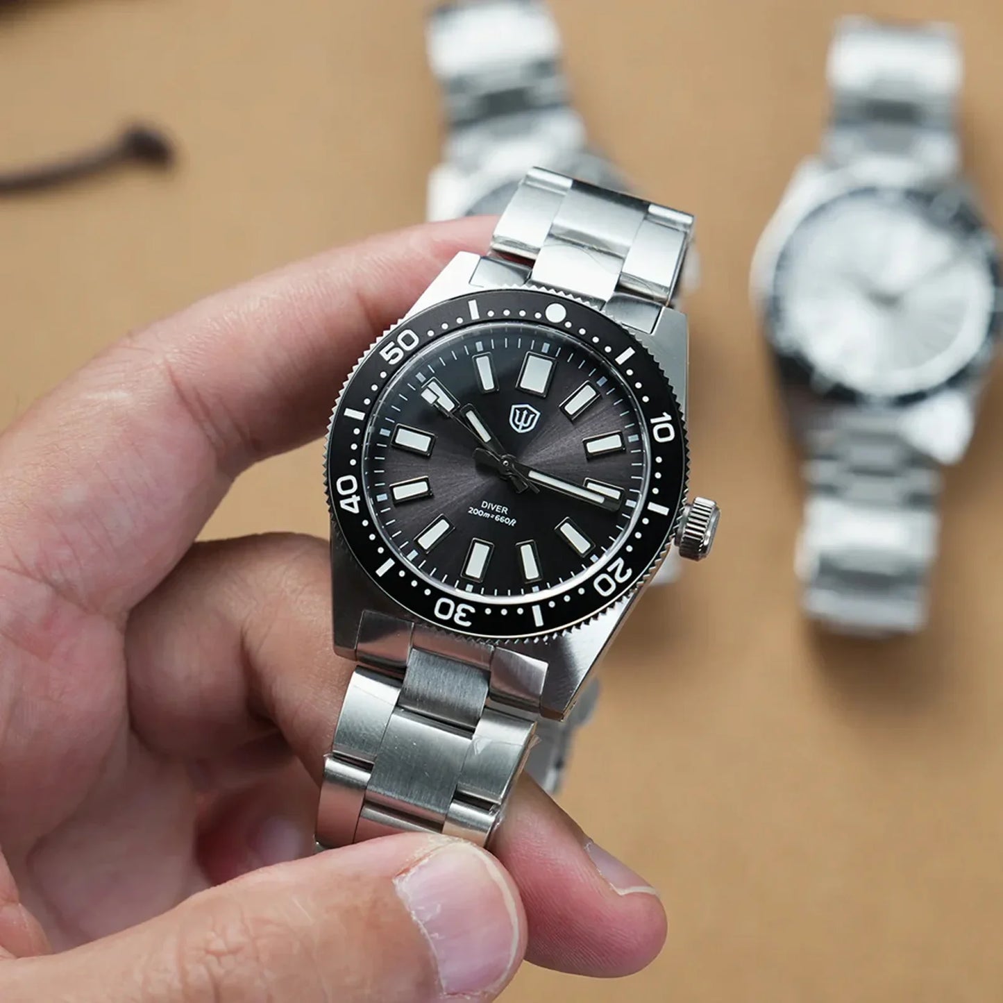 Watchdives WD1965 Luxury Men's Watch VH31 Sweep Second Quartz Movement 38mm Watch Night Light 20Bar Waterproof Watches