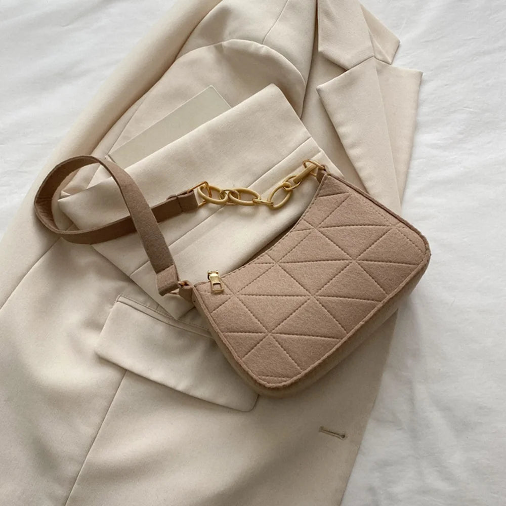 New Women Retro Underarm Bag Fashion Trend Simple Shoulder Bag Casual Crossbody Bag Autumn Winter Casual Light Weigh Purse